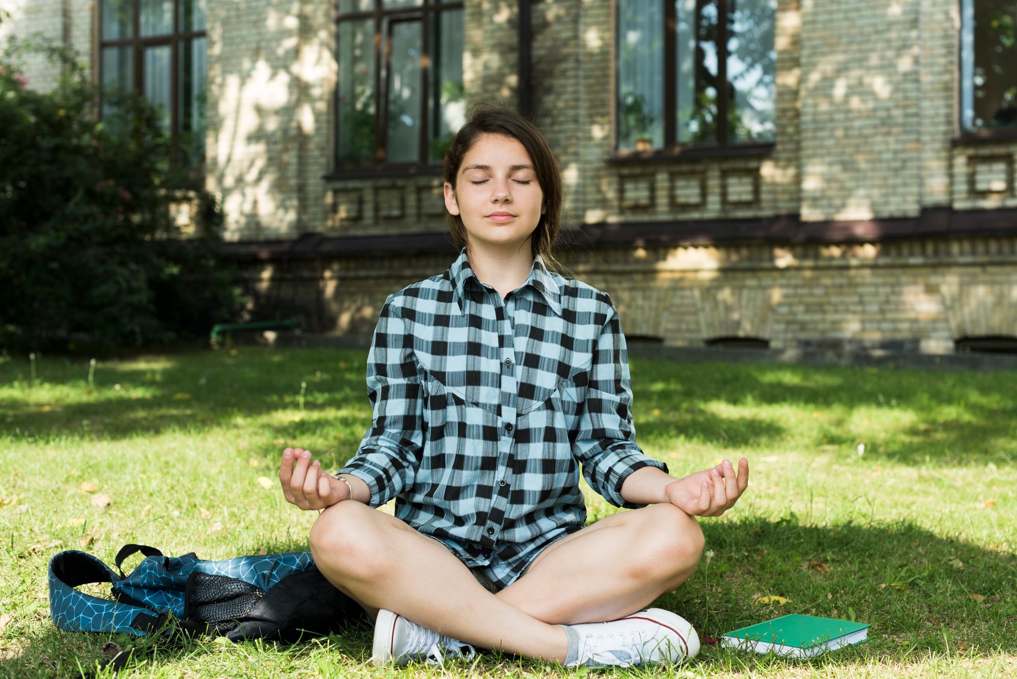 How to increase height as a teenager: Dot meditation for height increase