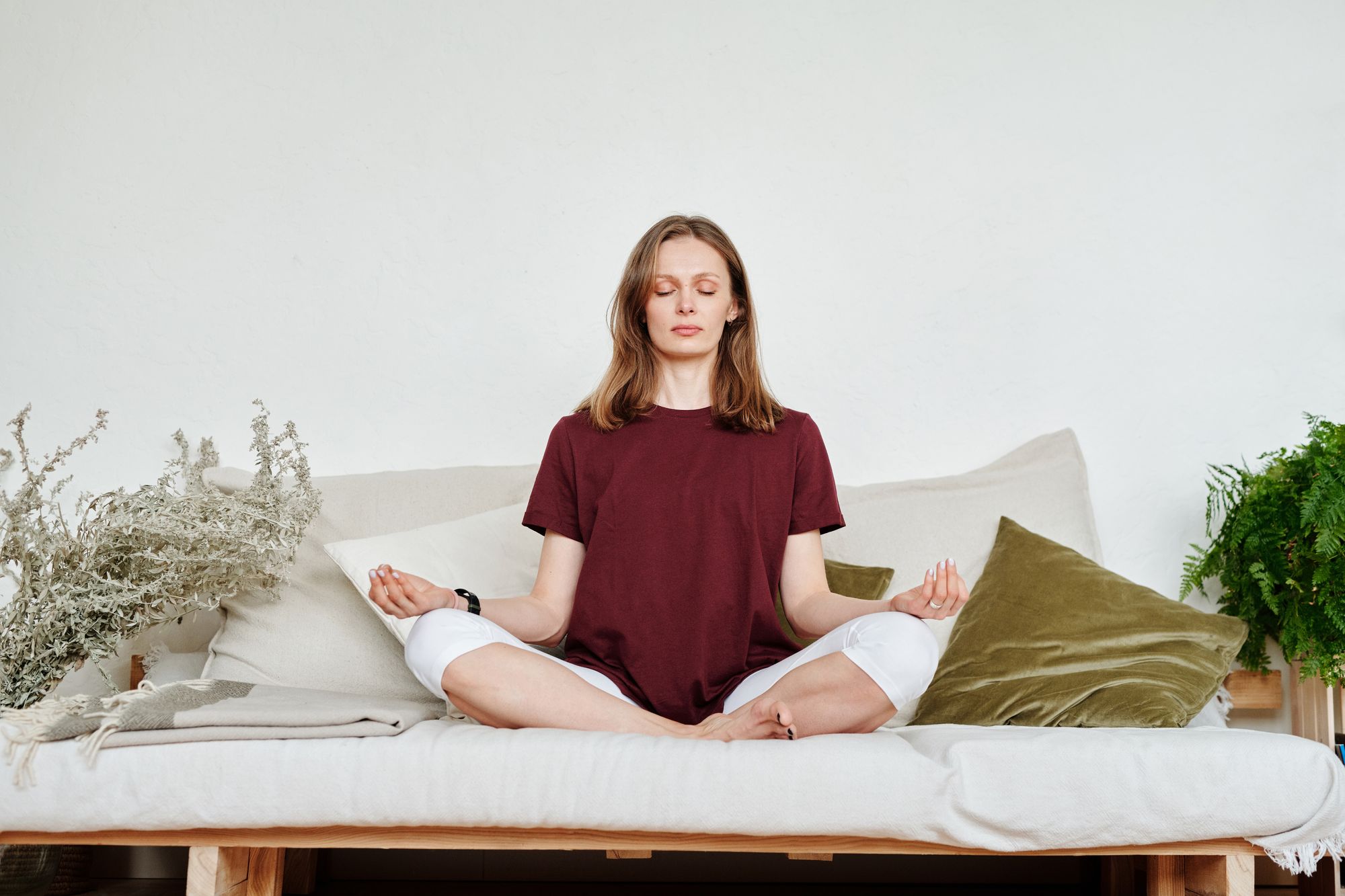 Different types of meditation: energy meditation, advanced meditation with meditation tools and objects