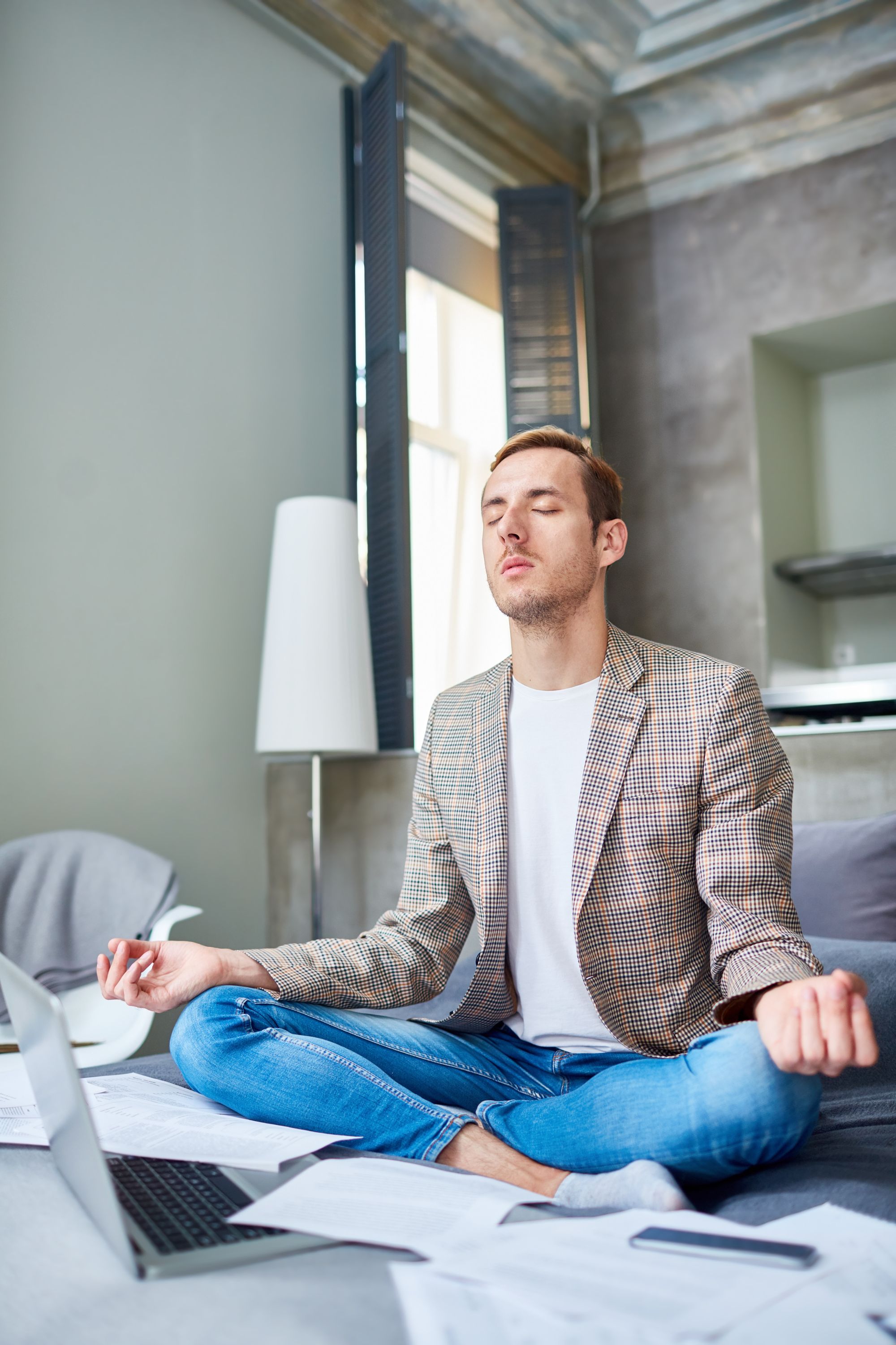 Meditation for men at work: A step by step guide to learn how to do meditation