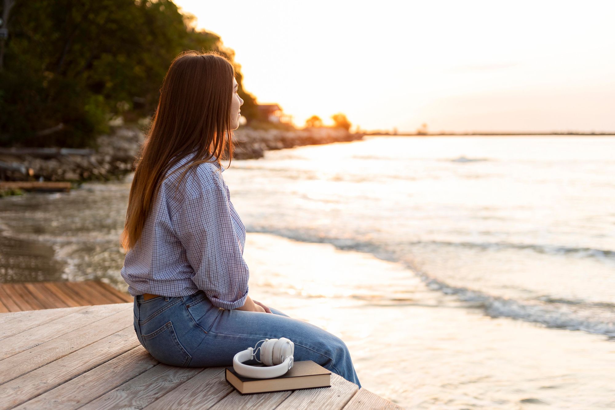 Mindfulness meditation: Observing thoughts without judgement