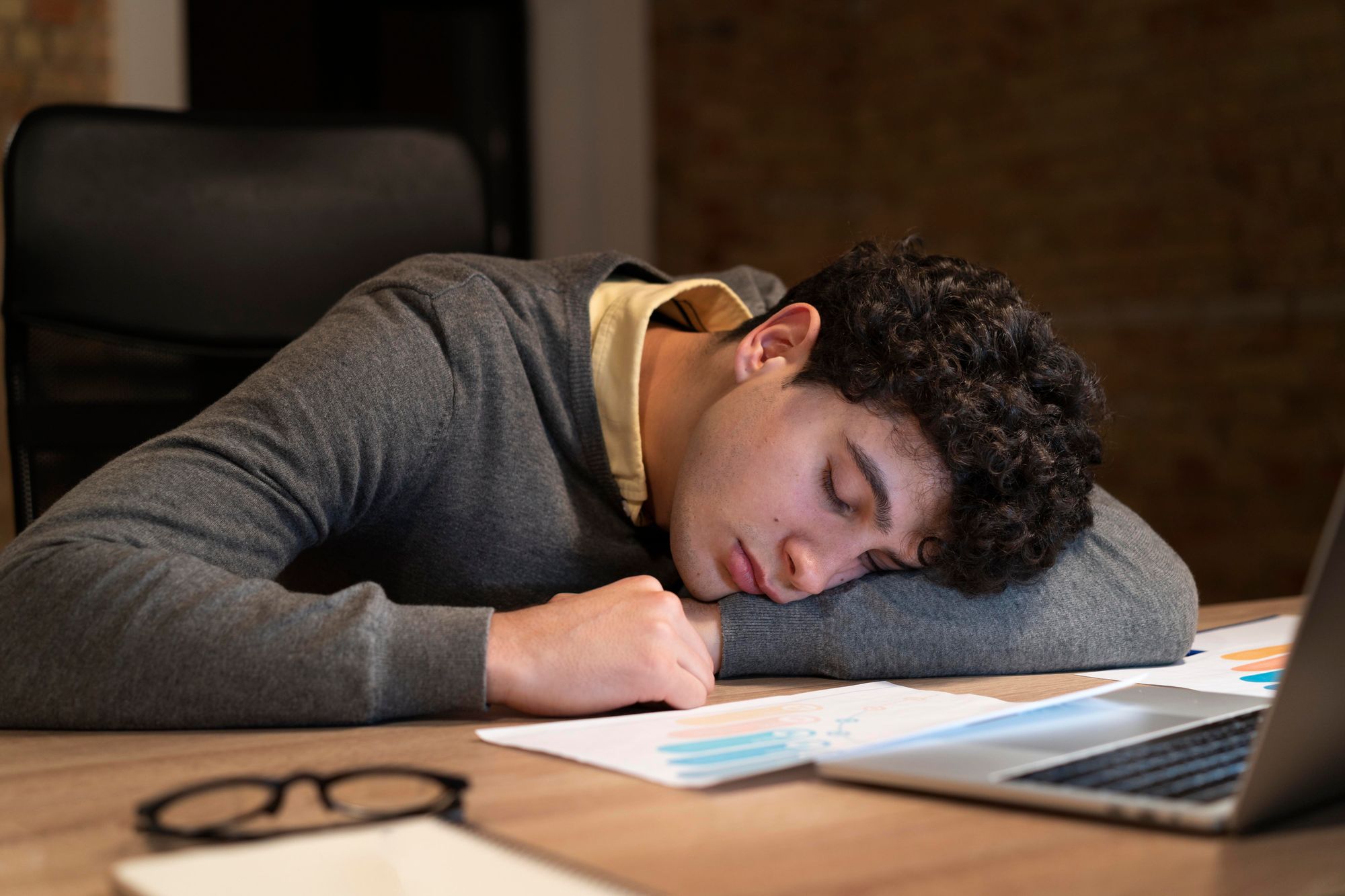 Never resting never still? Wondering how many hours of sleep do I need