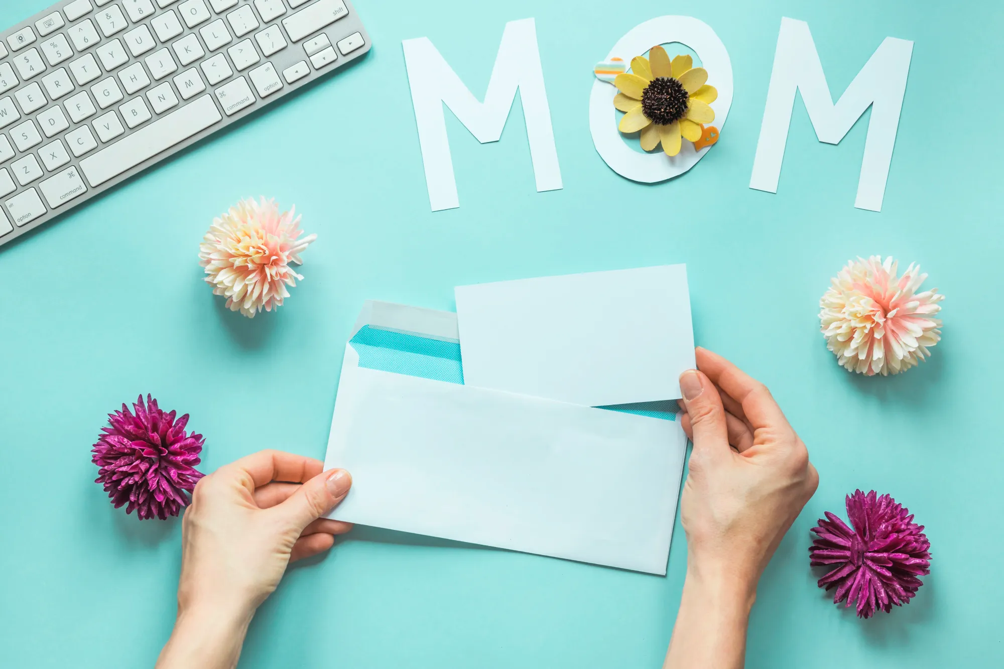 drawing on mother's day/ poster on mother's day